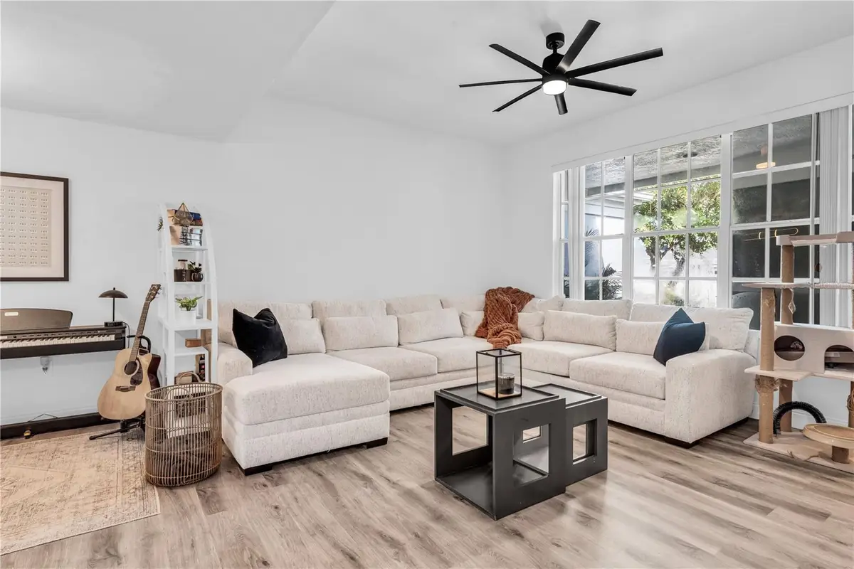 3825 Schoolhouse Road E #5, Fort Myers, FL 33916 - Image #1