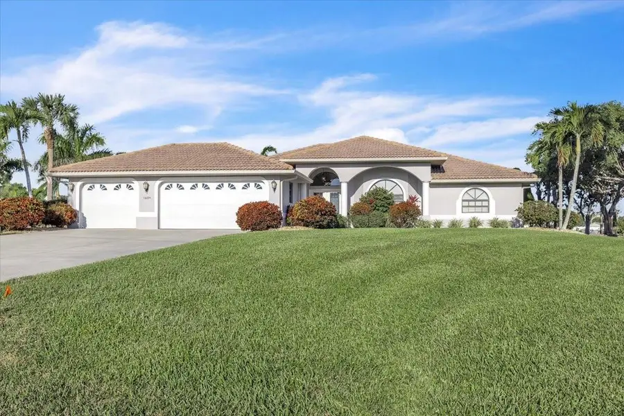 18694 Macgill Avenue, Port Charlotte, FL 33948 - Image #2