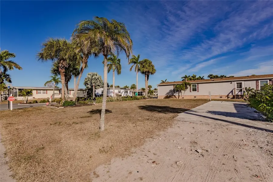 2100 Kings Highway #28, Port Charlotte, FL 33980 - Image #2