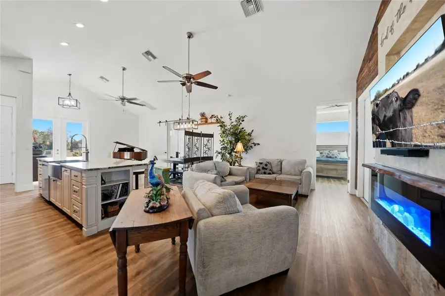 9931 SE English Avenue, Arcadia, FL 34266 - #3