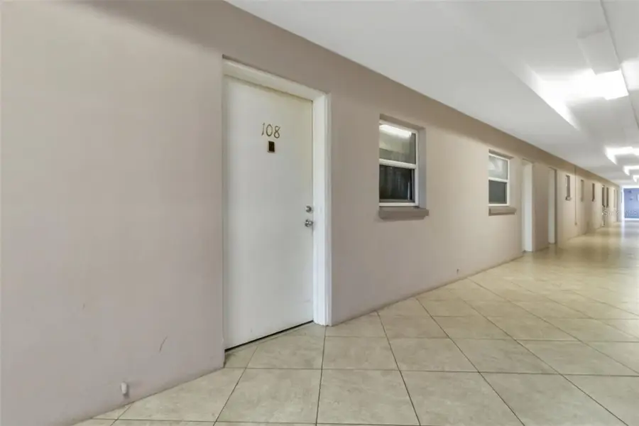 3100 Harbor Boulevard #108, Port Charlotte, FL 33952 - Image #2