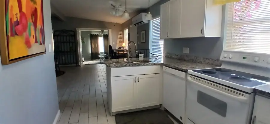 115 Duxbury Avenue, Port Charlotte, FL 33952 - Image #3