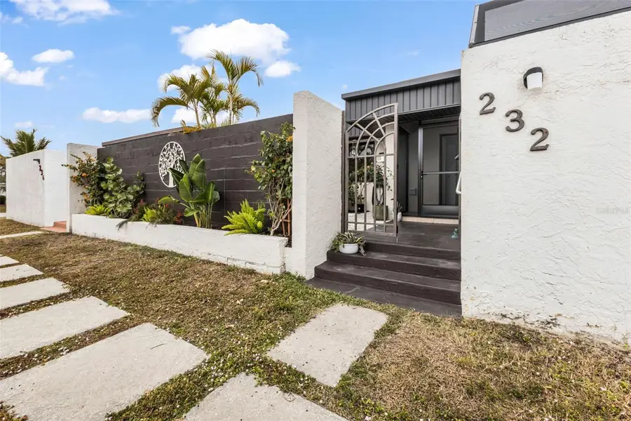 232 W Henry Street, Punta Gorda, FL 33950 - #3