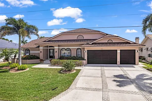 3514 Caya Largo Court, PUNTA GORDA, FL 33950