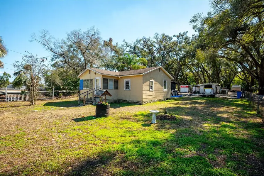10507 Main Street, Thonotosassa, FL 33592 - #3