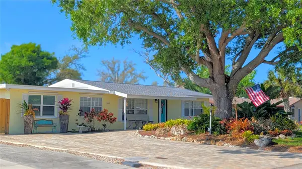 1212 Pineland Avenue, VENICE, FL 34285