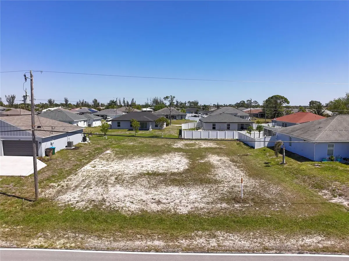 3605 W Gator Circle, Cape Coral, FL 33909 - #1