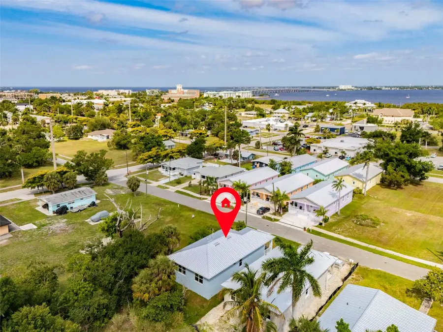 627 Fitzhugh Avenue, Punta Gorda, FL 33950 - #2