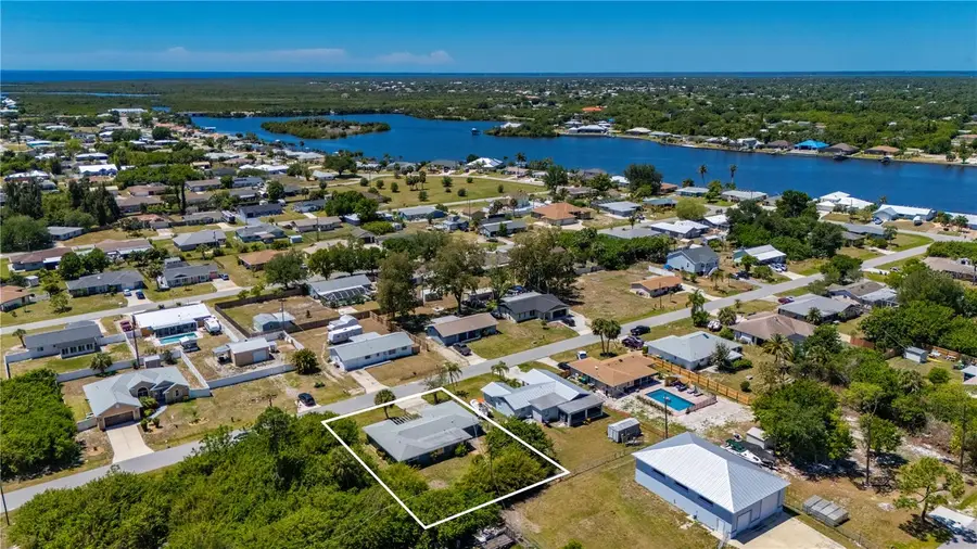 540 Grove Avenue Nw, Port Charlotte, FL 33952 - #3