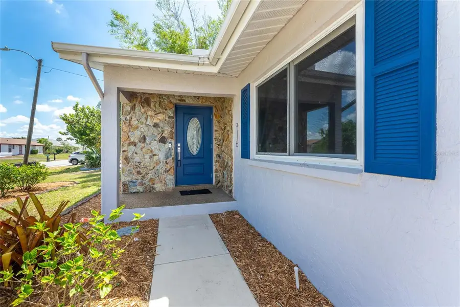 557 Magnolia Avenue Nw, Port Charlotte, FL 33952 - #2