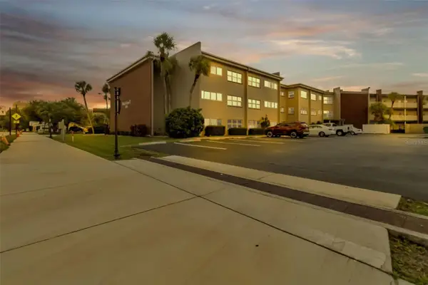 3100 Harbor Boulevard #203, PORT CHARLOTTE, FL 33952