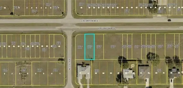 2104 Diplomat Parkway E, CAPE CORAL, FL 33909