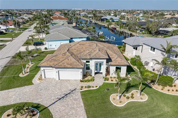 1880 Aqui Esta Drive, PUNTA GORDA, FL 33950