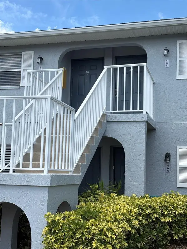 25050 Sandhill Boulevard #B4, PUNTA GORDA, FL 33983