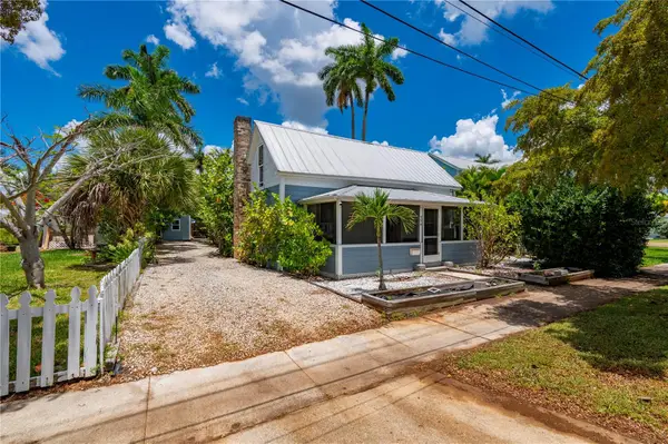 756 W Marion Avenue, PUNTA GORDA, FL 33950