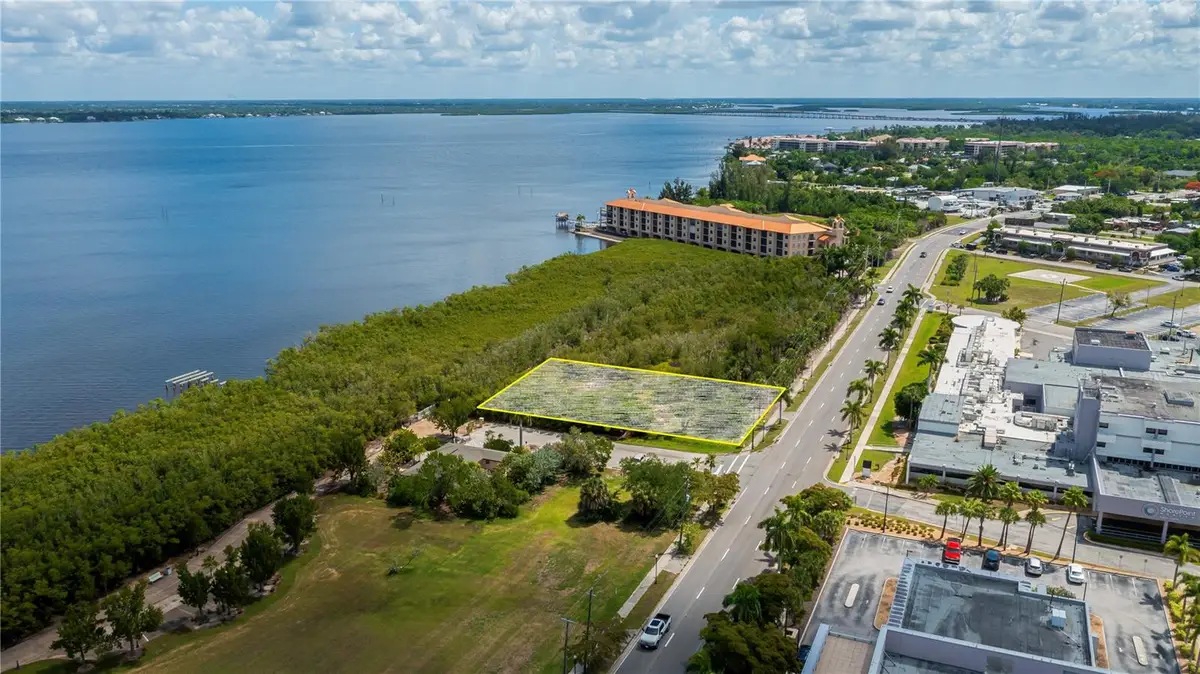 806 E Marion Avenue, Punta Gorda, FL 33950 - #1