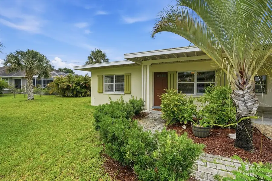 433 South Drive, Punta Gorda, FL 33950 - #3