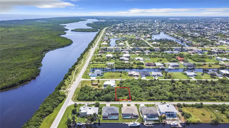 15419 Margo Circle, Port Charlotte, FL 33981 - #2