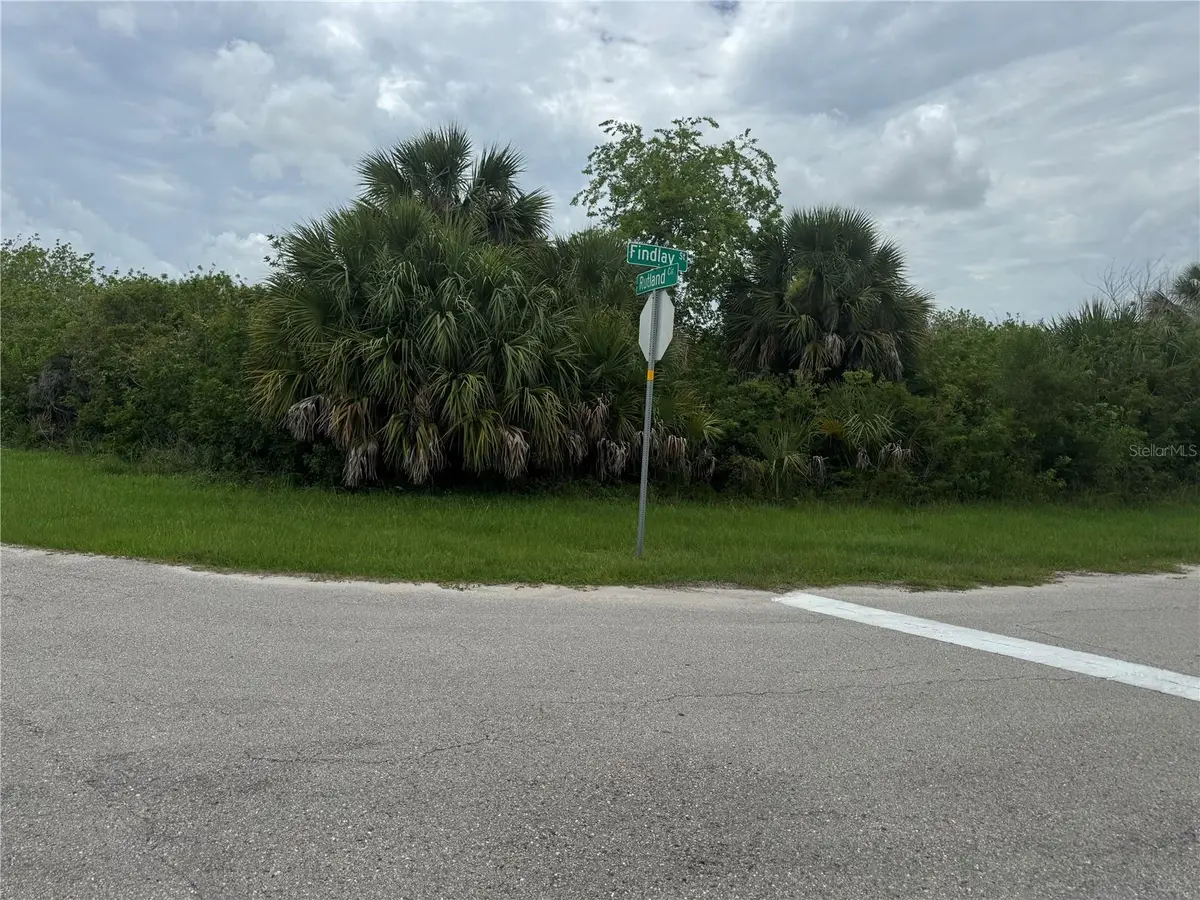 379 Findlay Street, Port Charlotte, FL 33954 - #1