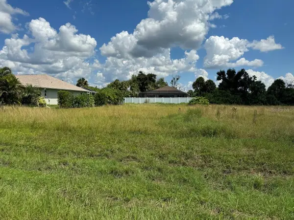139 Sesame Road W, ROTONDA WEST, FL 33947