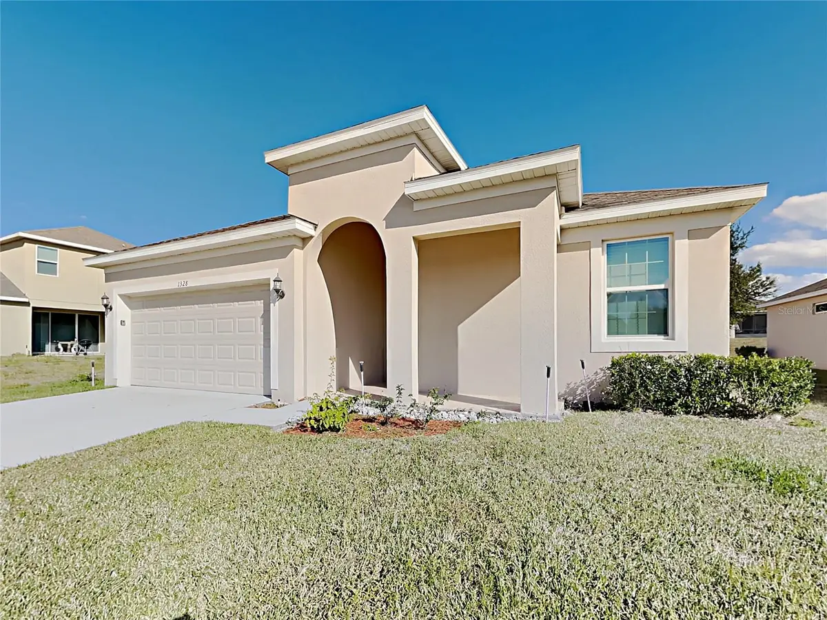 1328 Aroniminik Drive, Mount Dora, FL 32757 - #1