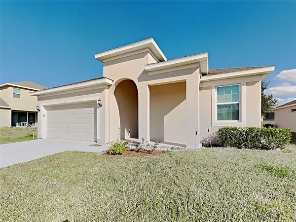 1328 Aroniminik Drive, MOUNT DORA, FL 32757