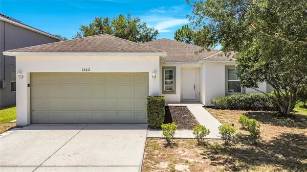 1562 Tamarind Road, DAVENPORT, FL 33896
