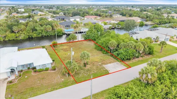 4515 Larkspur Court, PORT CHARLOTTE, FL 33948