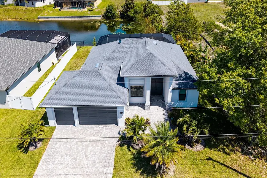635 NE 7th Terrace, Cape Coral, FL 33909 - #2