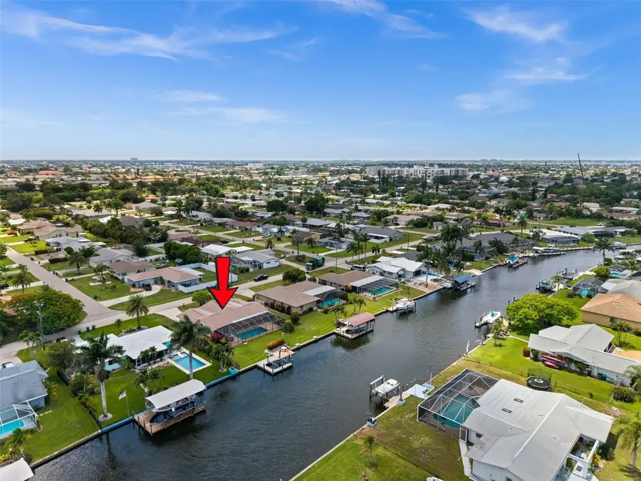 4402 SE 1st Place, Cape Coral, FL 33904 - #2