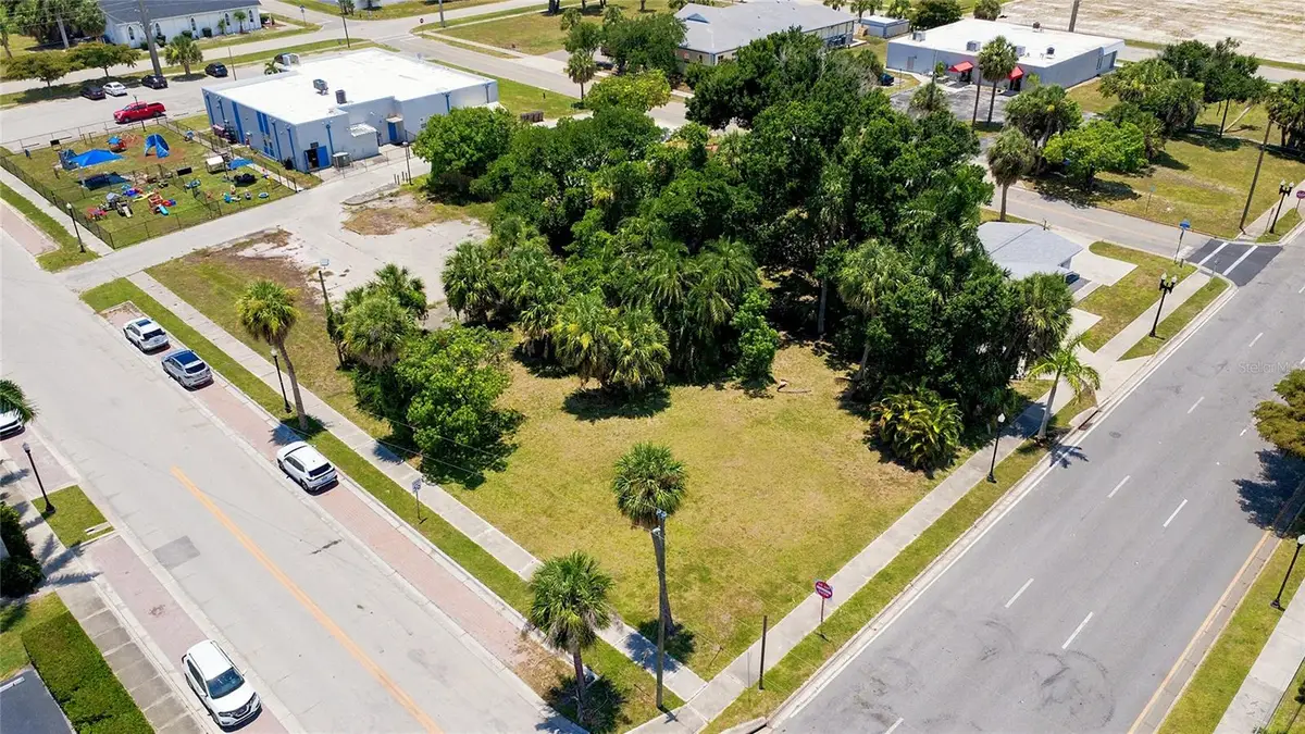 261 E Olympia Avenue, Punta Gorda, FL 33950 - #1