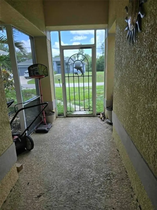 1982 Winslow Lane, NORTH PORT, FL 34286