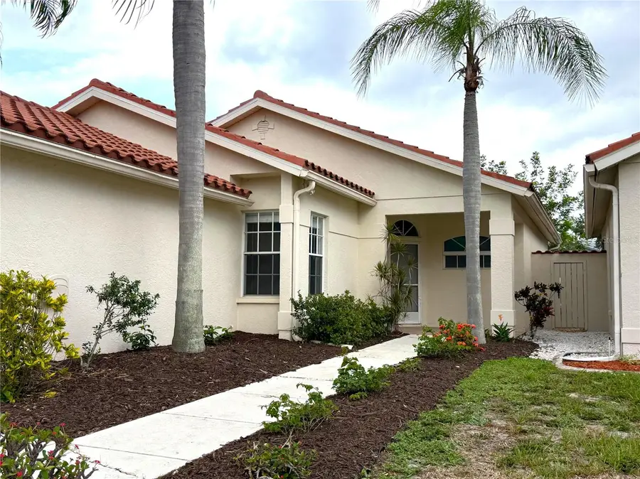4304 Marcott Circle, Sarasota, FL 34233 - #3