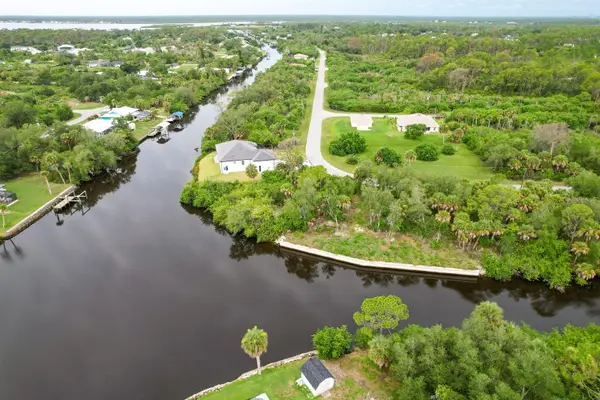 515 Ramblewood Street, PORT CHARLOTTE, FL 33953