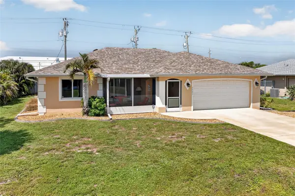 2683 Lakeshore Circle, PORT CHARLOTTE, FL 33952