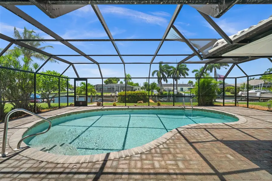 4102 SE 1st Place, Cape Coral, FL 33904 - #3