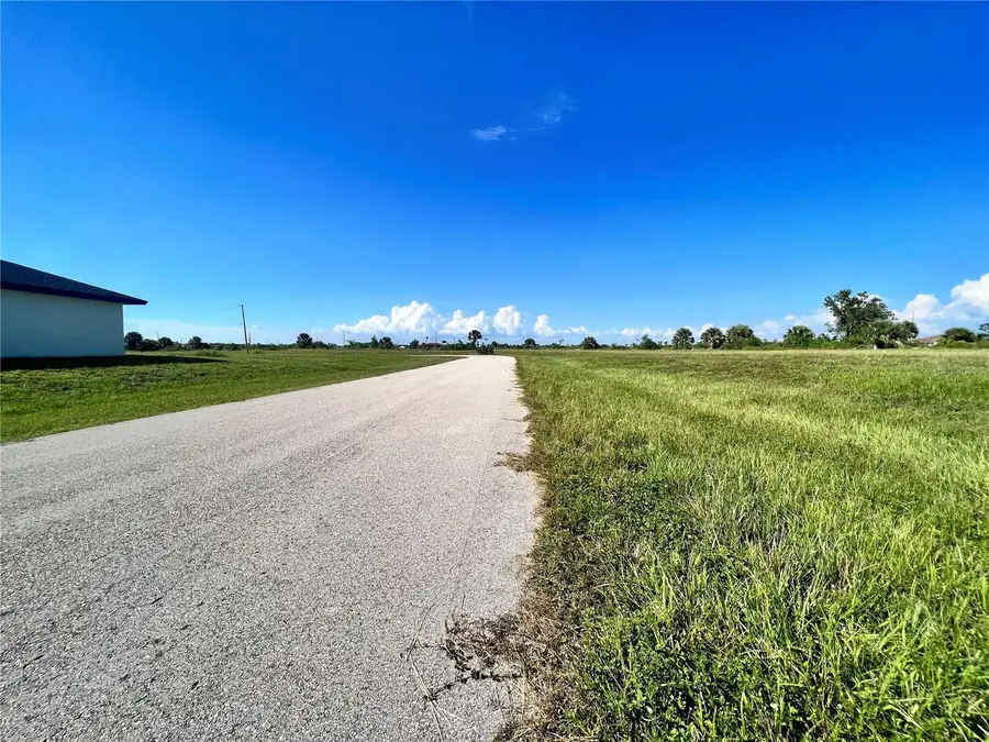 3833 NW 38th Avenue, Cape Coral, FL 33993 - #3