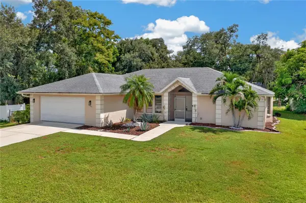 2058 Lake View Boulevard, PORT CHARLOTTE, FL 33948