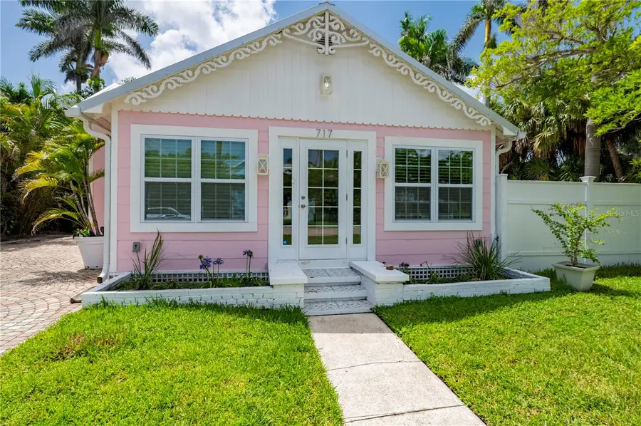 717 W Marion Avenue, Punta Gorda, FL 33950 - #2