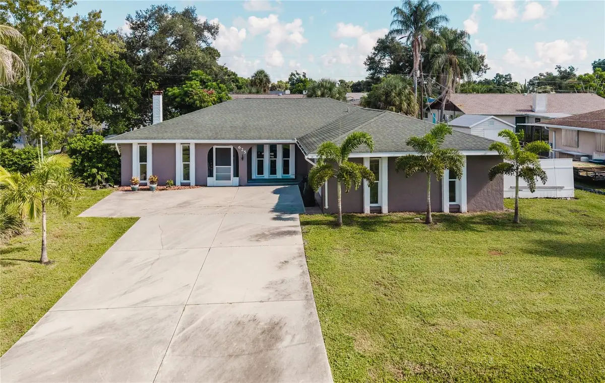 625 E Baffin Drive, Venice, FL 34293 - #1