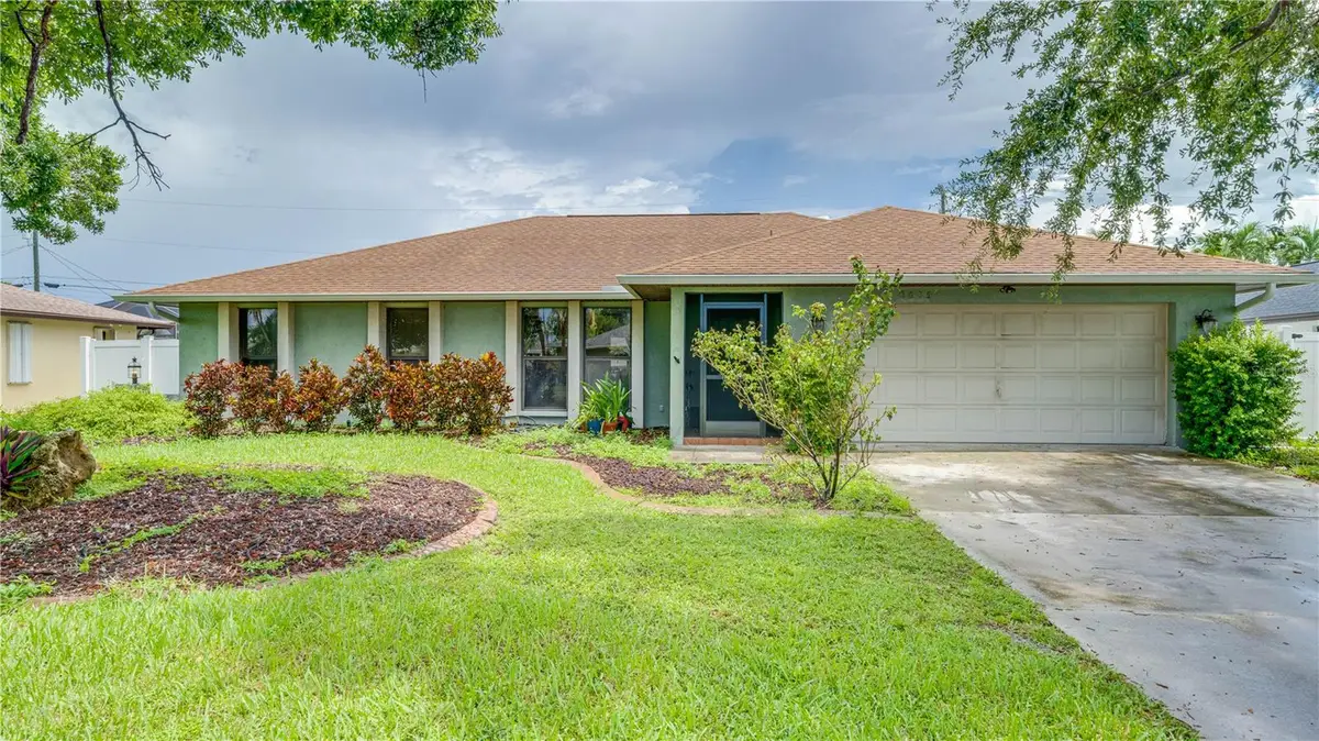 3609 SE 2nd Place, Cape Coral, FL 33904 - #1