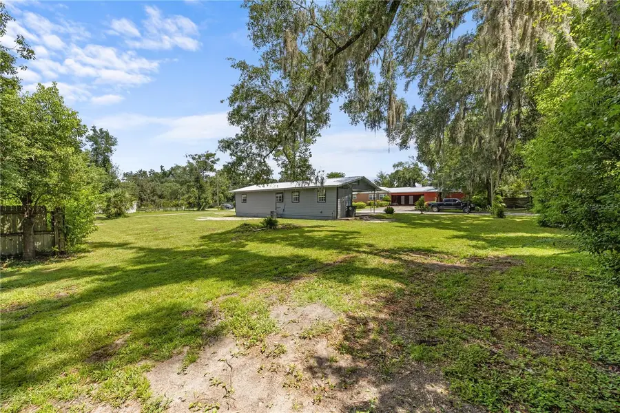 702 Church Avenue Sw, Live Oak, FL 32064 - #2