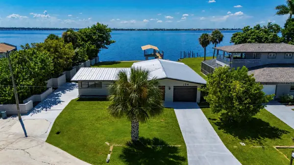 104 Northshore Terrace, PORT CHARLOTTE, FL 33980