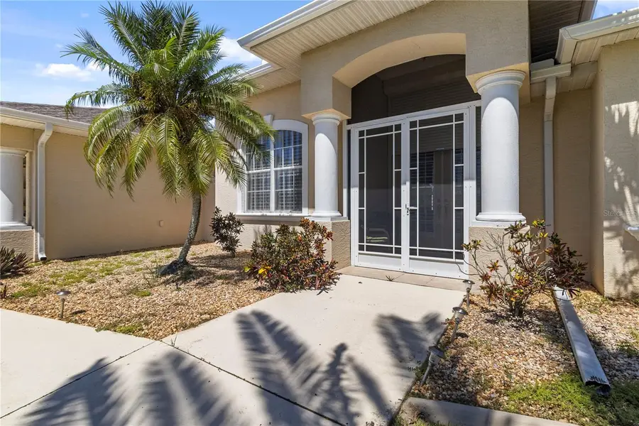 40 Clubhouse Court, Rotonda West, FL 33947 - #3