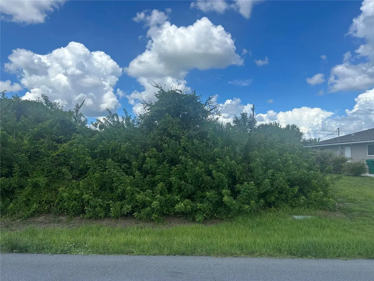 11104 Grafton Avenue, Englewood, FL 34224 - #1