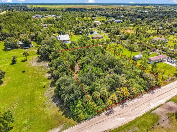 6042 Gewant Boulevard, PUNTA GORDA, FL 33982