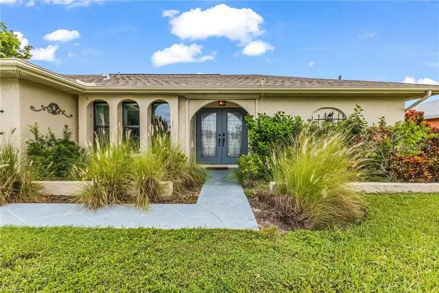 216 SE 30th Terrace, Cape Coral, FL 33904 - #3