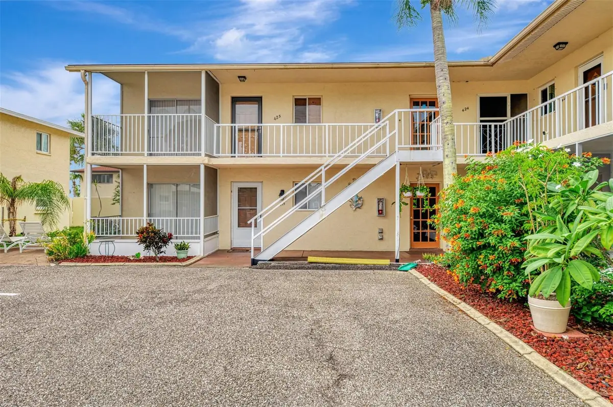 360 Base Avenue E #424, Venice, FL 34285 - #1