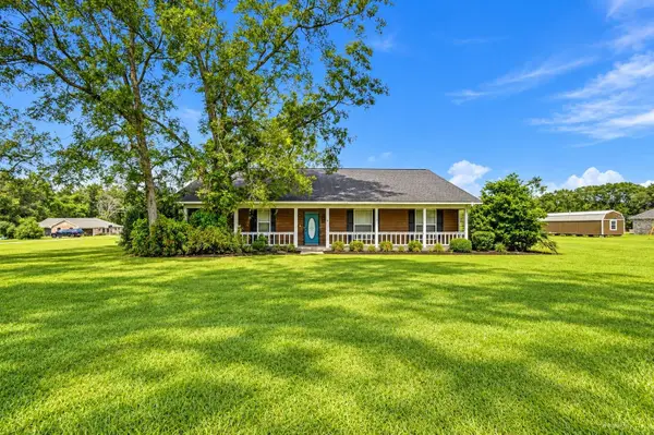 4400 Crabtree Church Road, MOLINO, FL 32577