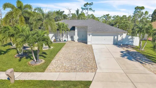 3619 Oasis Boulevard, CAPE CORAL, FL 33914